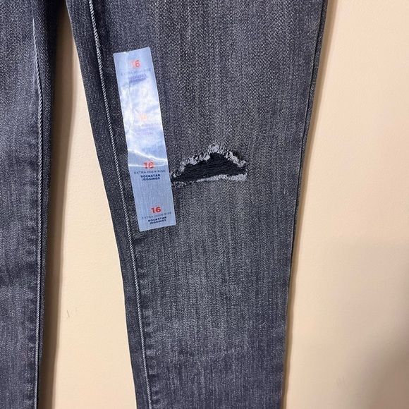 NWT Old Navy Girls Distressed Extra High Rise Rockstar Jegging Black Size 16 - Picture 8 of 10